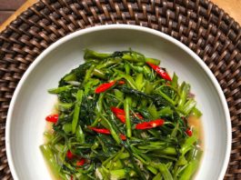 Tumis Kangkung Terasi: Stir-fried Water Spinach with Roasted Shrimp Paste