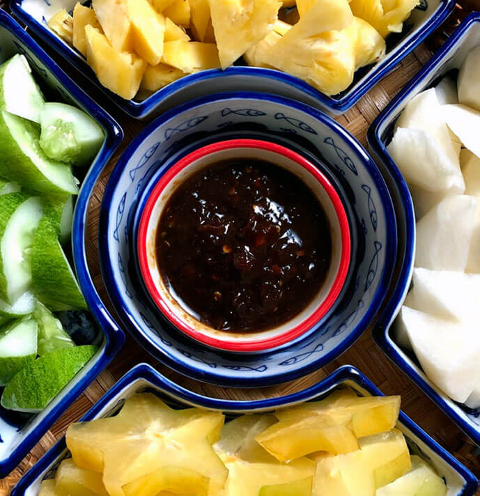 Photo Rujak Buah - Fruit Salad with Spicy Palm Sugar Sauce from Kupang City