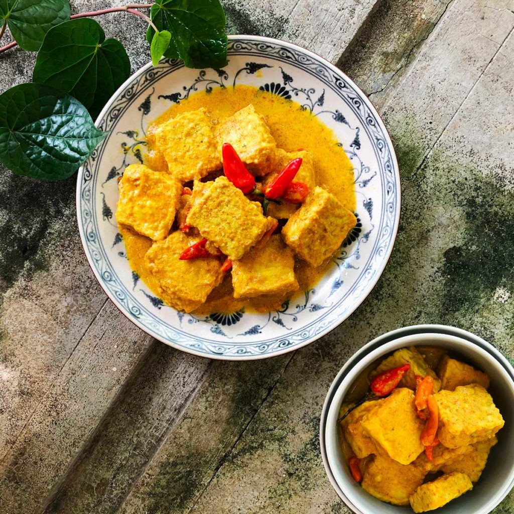 Tahu Tempe Bumbu Rujak: Tahu and Tempeh in Thick Sauce (Vegan) - Cook ...