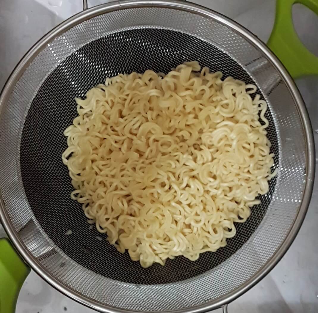 Boil and drain the noodles