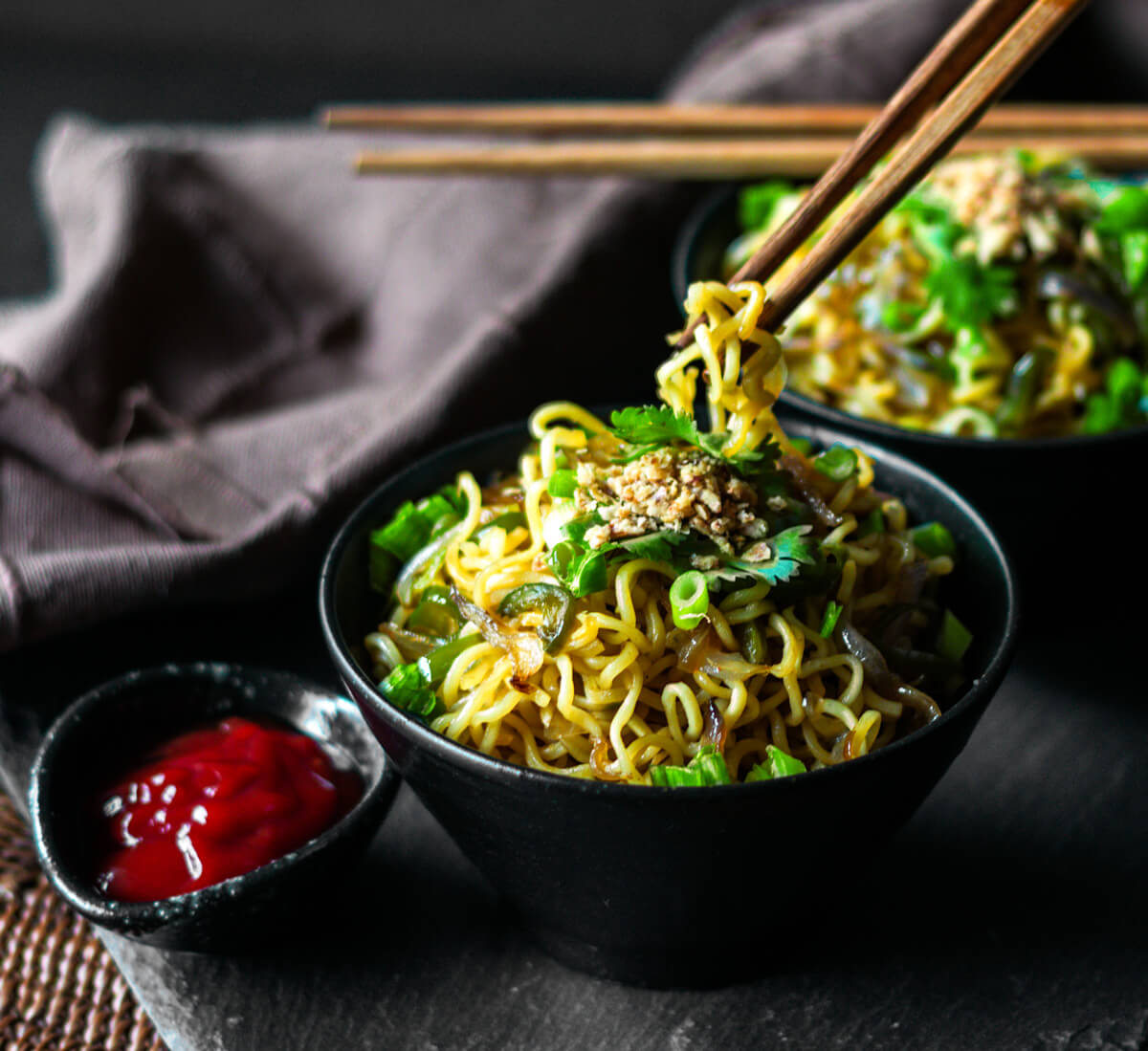 Indian-Chinese Style Fried Indomie 'Hakka Noodles' - Cook Me Indonesian