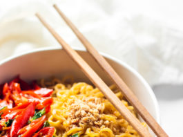 Mie Nyemek: Instant Noodles with Reduced Broth
