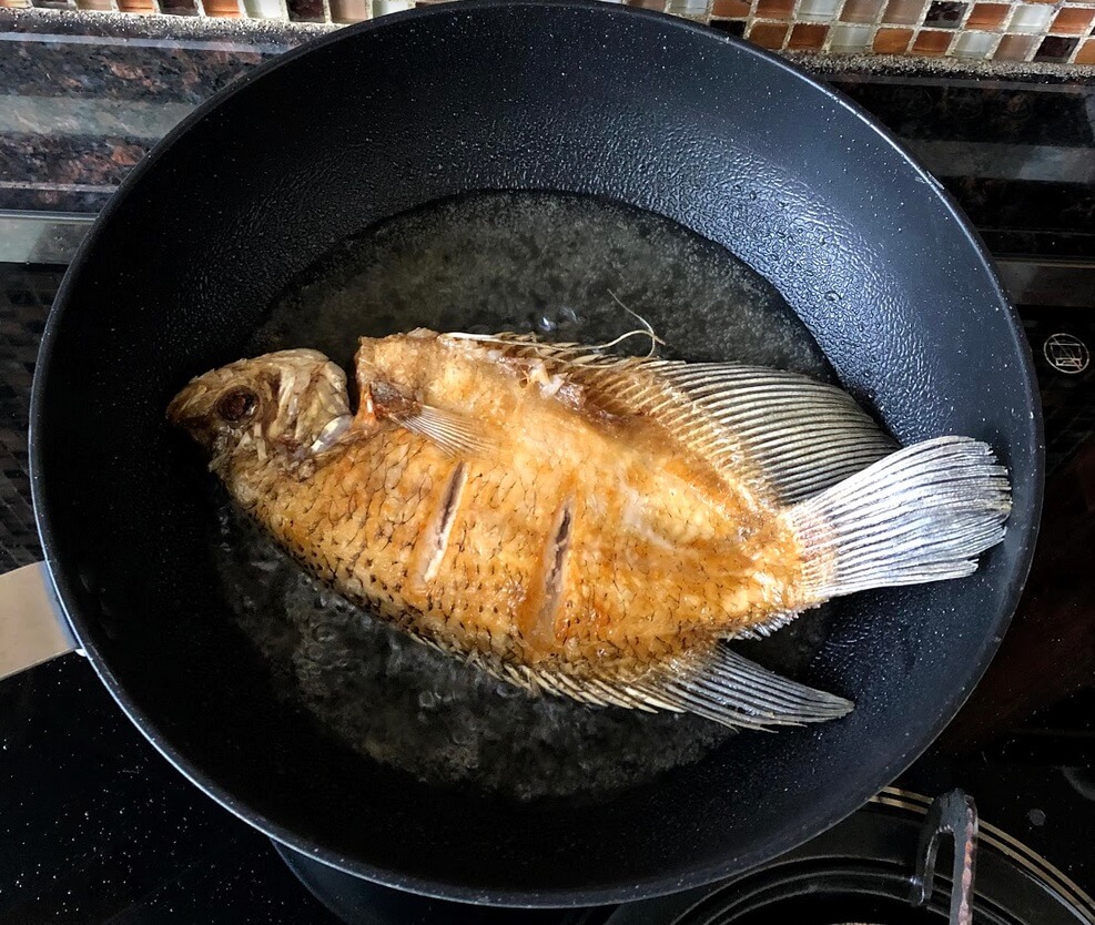 Deep fry the fish