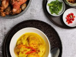 Cager Telur: Madurese Boiled Eggs & Cabbage Curry