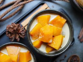 Kolak Waluh: Coconut Dessert Soup with Pumpkin (Vegan)